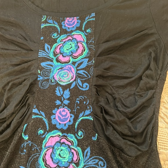 Free People Longer Length Black & Blue T Shirt Top-sz Medium - Picture 3 of 10